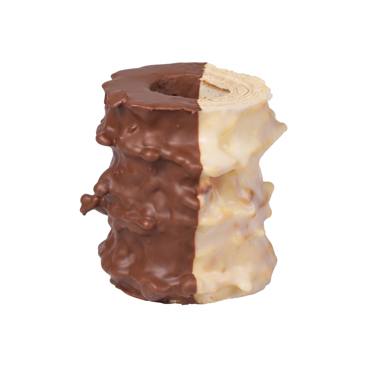 Baumkuchen halb mit Fondant, halb mit Vollmilchschokolade überzogen, 4 Ringe